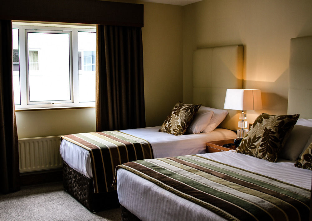 Hotel Four Seasons & Leisure Club 4*